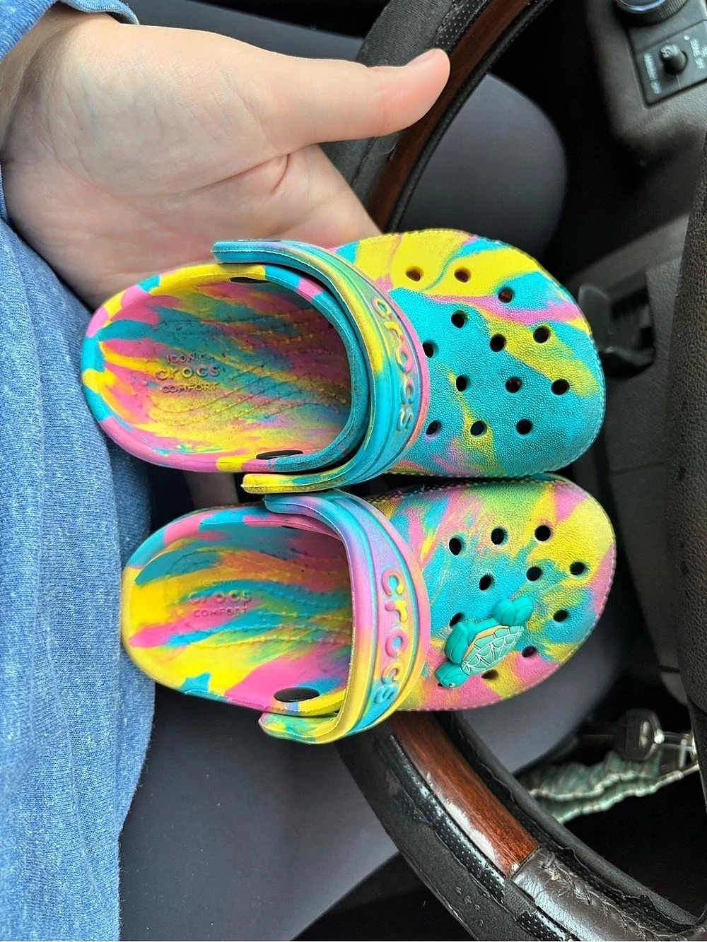 Toddlers Crocs Classic Clog Tie-Dye Clogs in Blue & Pink size 6